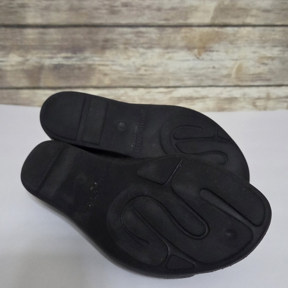 Gentle Souls by Kenneth Cole Gisele Wedge Slide Sandals Black Size 7 - Picture 9 of 15